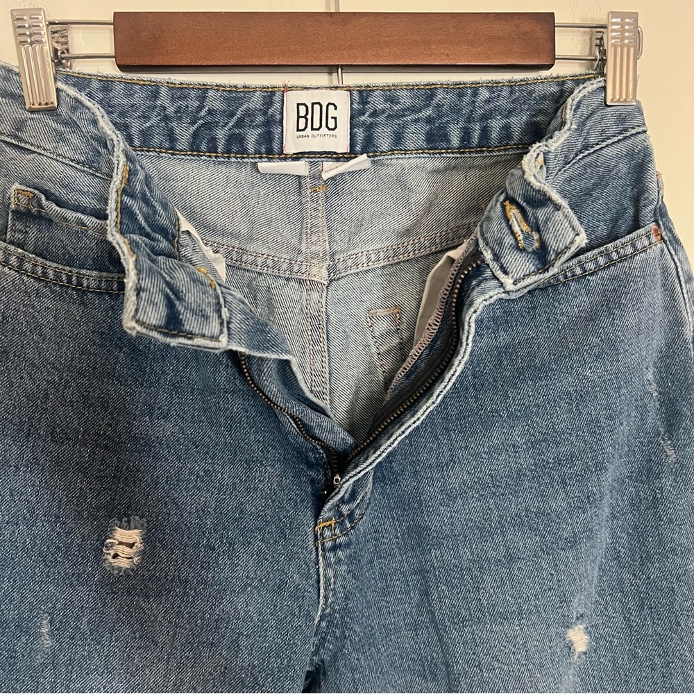 BDG Urban Outfitters Mom High Rise Jeans Size 26 - Picture 7 of 10